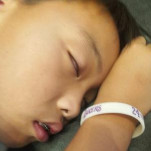 重生发现自己到现实世界中の超级大帅哥头像