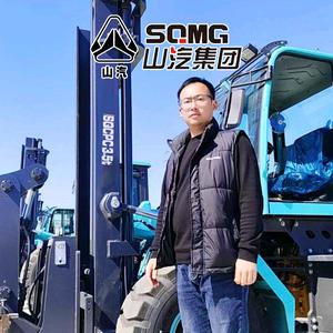四驱越野叉车—山汽集团张经理头像