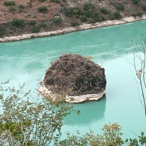 水潭猫🐱🐱🐱头像