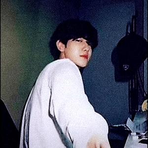 采集一首诗头像