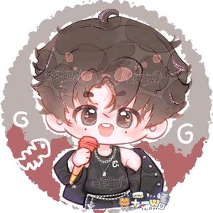 ˙·胡小圈愛花朵·头像