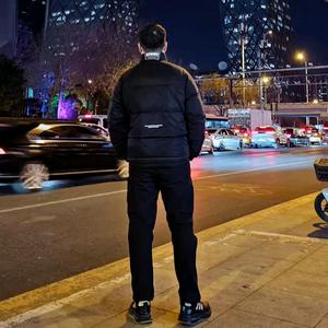 小韩不喝酒头像