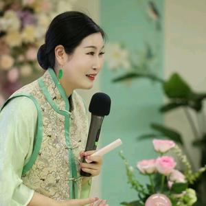嘉妍老师头像