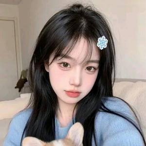 小小鱼🐟头像
