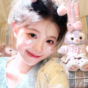 liᴗiangˎˊ˗头像