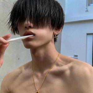 明-天见头像