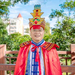 隆吟天下头像