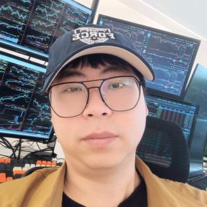 微尘交易员头像