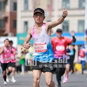 跑不动的小李🏃🏻‍♂️头像