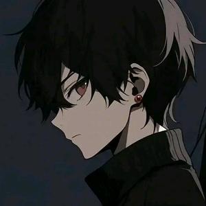 肆季鲸囍-沈肆头像