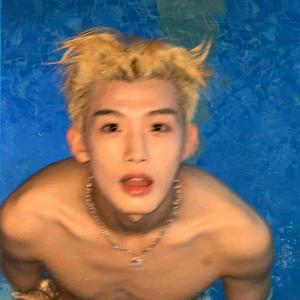 爱健身的🍊头像