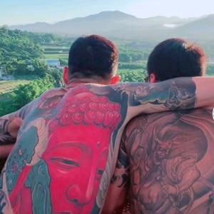 𝐌𝐲 𝐞𝐯𝐞𝐫𝐲𝐭𝐡头像