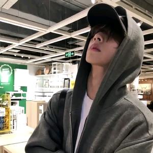 悲伤的馒头头像