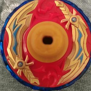 奥特曼宝宝👶头像