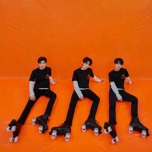 夏日的橙海头像