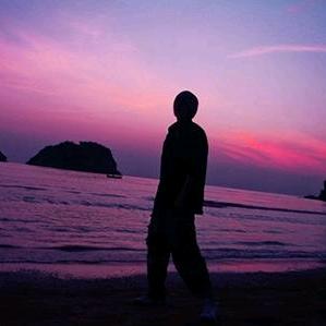 知知哥哥脏辫（收学员）头像