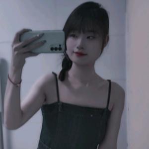 是娜娜吖🌸头像