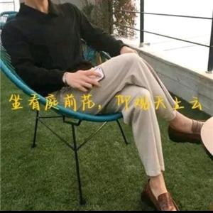 帆布鞋的骄傲头像