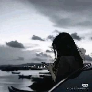 嘻嘻（见过汪苏泷，阿蒲，黄子，陈楚生版）头像