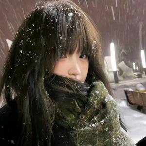 小杰爱吃糖🍭头像