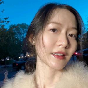 草莓蛋糕👑头像