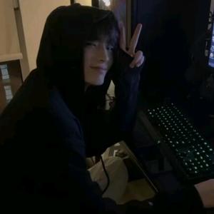 小新不验旧头像