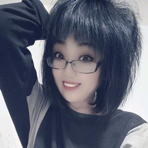 叶子漫天飞头像