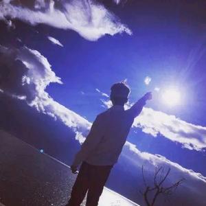 万古青天一色连头像