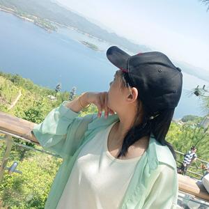 涵宝头像