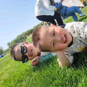 竣喆&佳兴爸爸头像