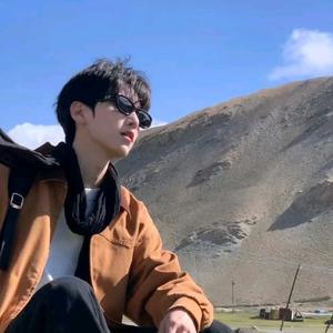 英吉.布里斯.丹奇头像