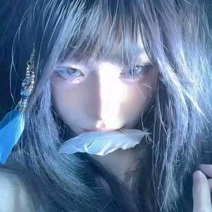 ≽^•⩊•^≼头像