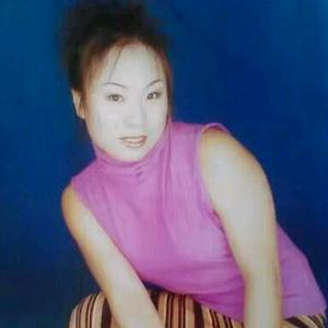 恬静娴雅窗帘头像