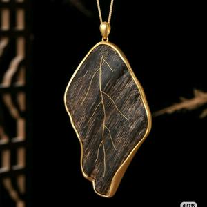 玲珑沉香馆二号头像