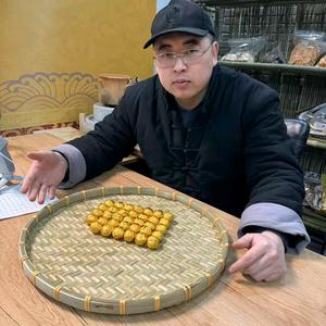 胡院长的智慧果头像