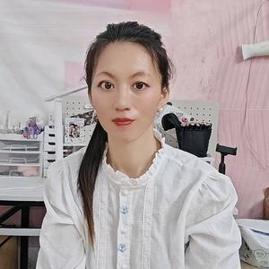 娄小云头像