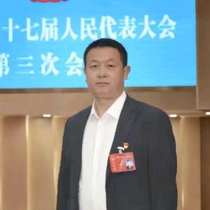 山西百信—军哥头像