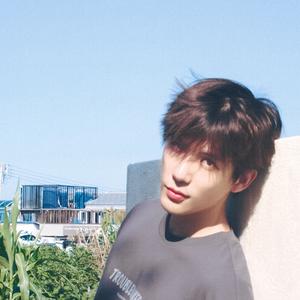 得闲知足🥤头像