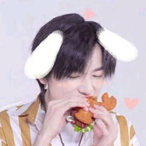 满月下的约定头像