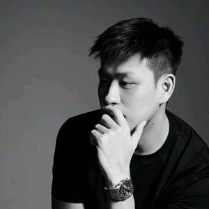 秦磊～直播爆款头像