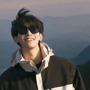 爱吃锅包肉🍟头像