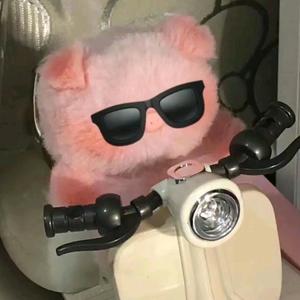 一根优雅的腿毛➰头像