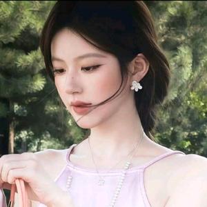 奶啤不啤www.（露）♚（取关说一声哈）头像