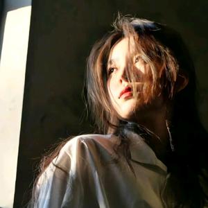 洛菲FLYAWAY_头像