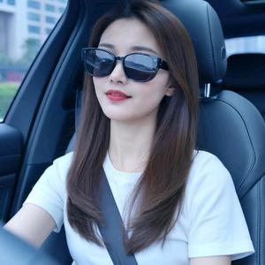 彤彤 正能量头像