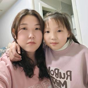 娟娟爱分享头像