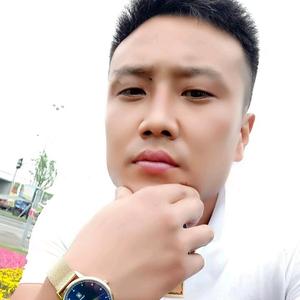 亳州小亚哥☜♛♥囍头像