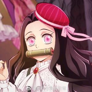 楼里的小莲花头像