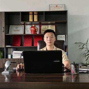 凯瑞杰公子-脱模剂、切削液净化设备源头头像