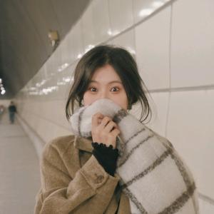 佩琪不打嗝头像